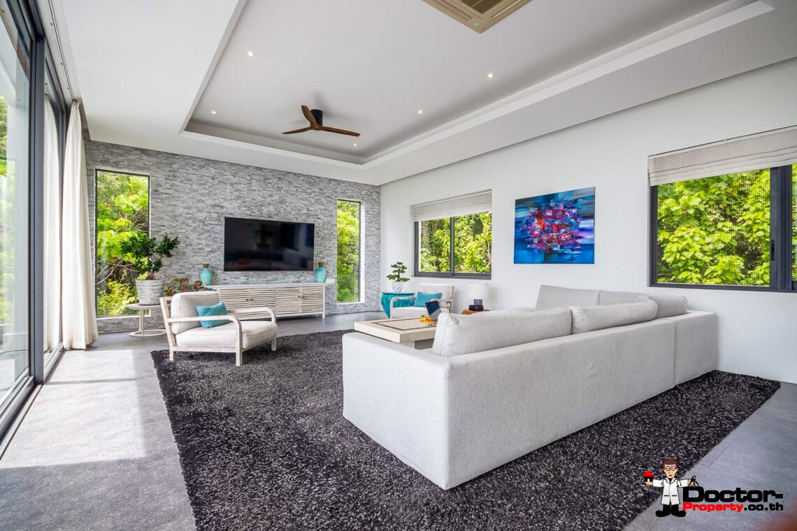 Stunning Luxury 4 Bedroom Seaviews Villa in Mae Nam Hills, Koh Samui – For Sale